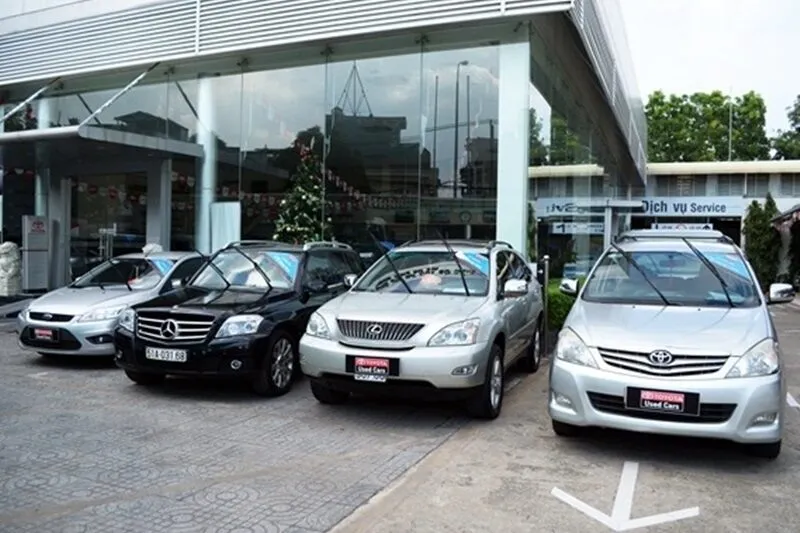 Cần tìm hiểu giá tham chiếu của chiếc xe trên thị trường